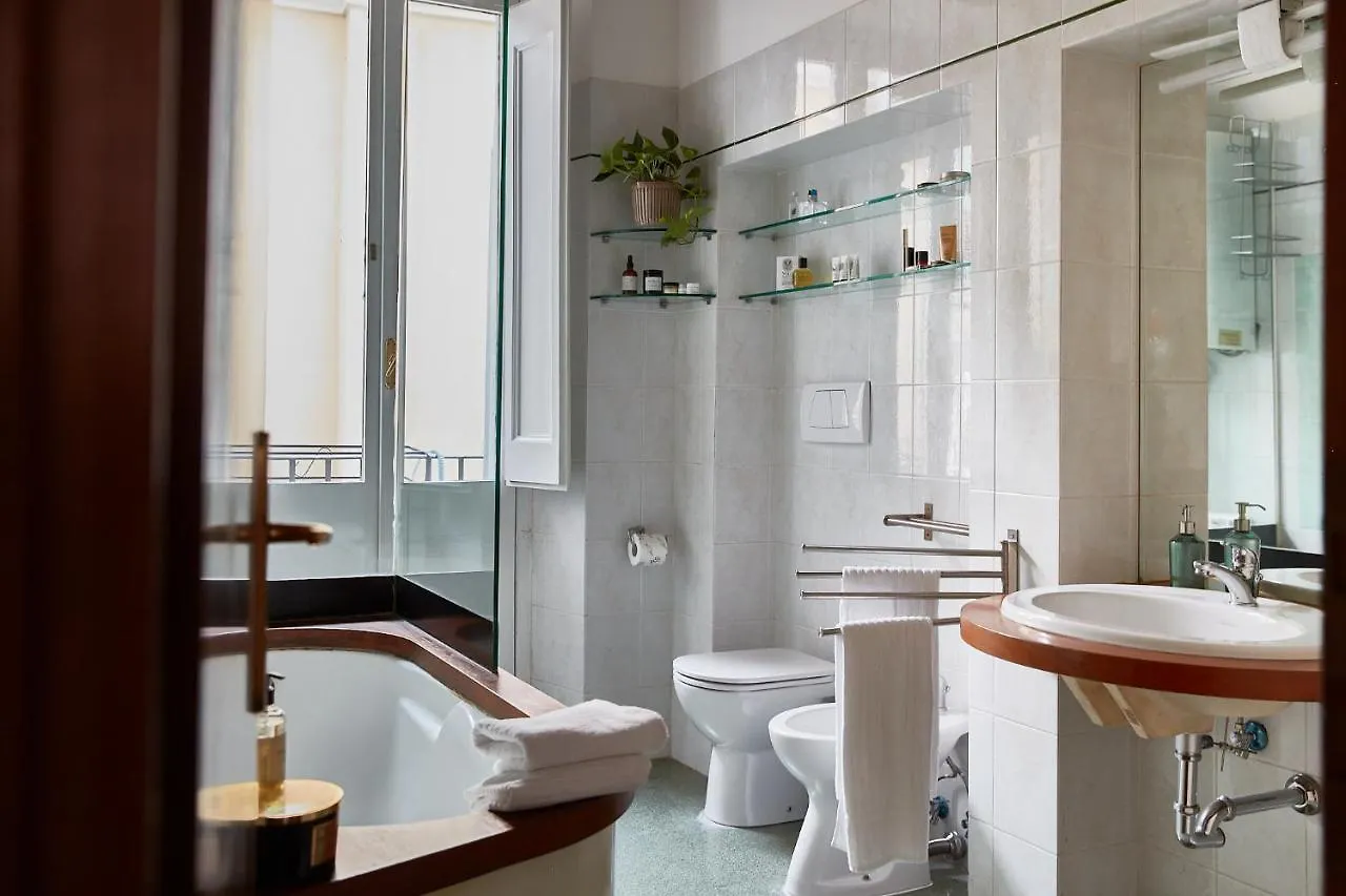 Trasteverehome - Giglio Piazza Farnese Rome Italy